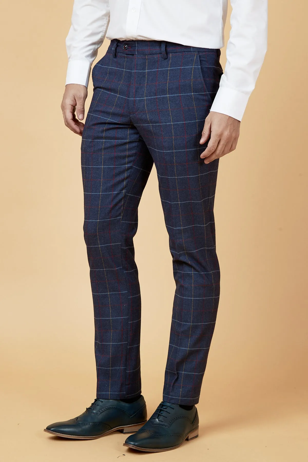 DRAKE - Navy Check Three Piece Suit