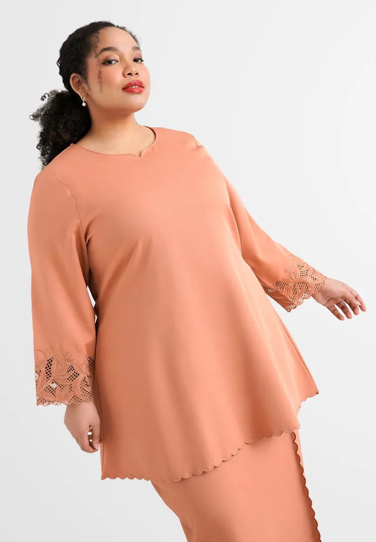 Elifah Minimalist Embroidery Scallop Hem Net Lace Kurung Set