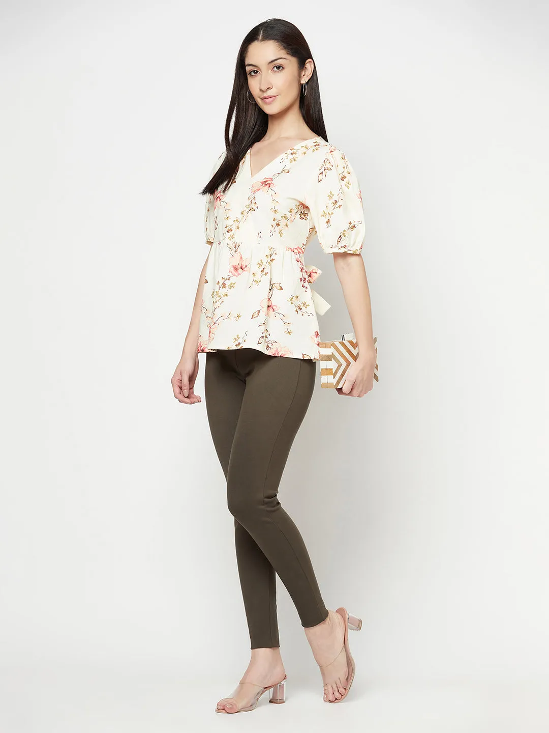 Women's Casual  Offwhite Floral Print V neck Top