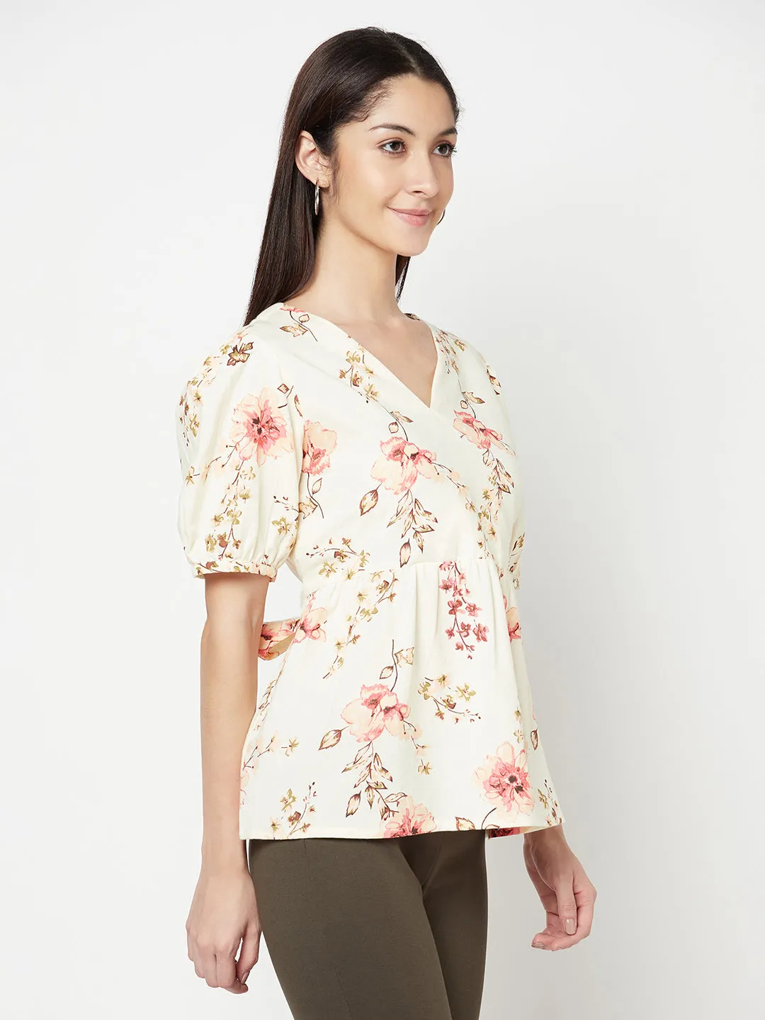 Women's Casual  Offwhite Floral Print V neck Top